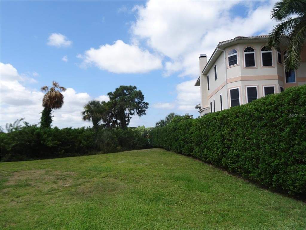 4722 GRANDVIEW AVENUE NEW PORT RICHEY, FL 34652