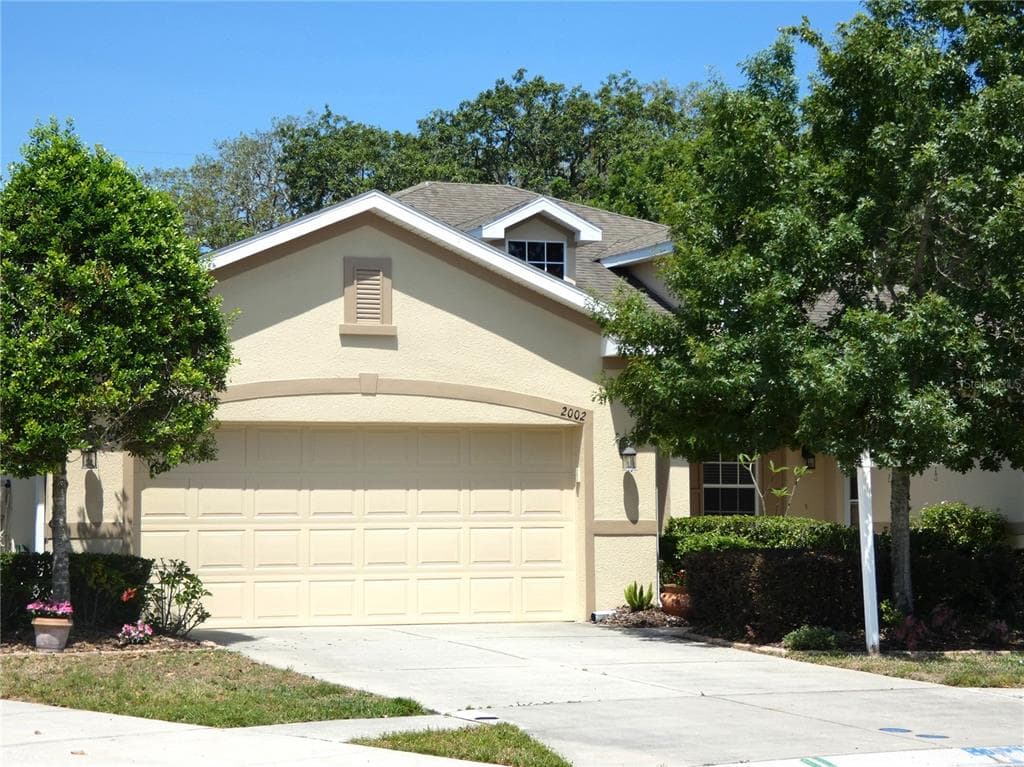 2002 BARRACUDA COURT HOLIDAY, FL 34691
