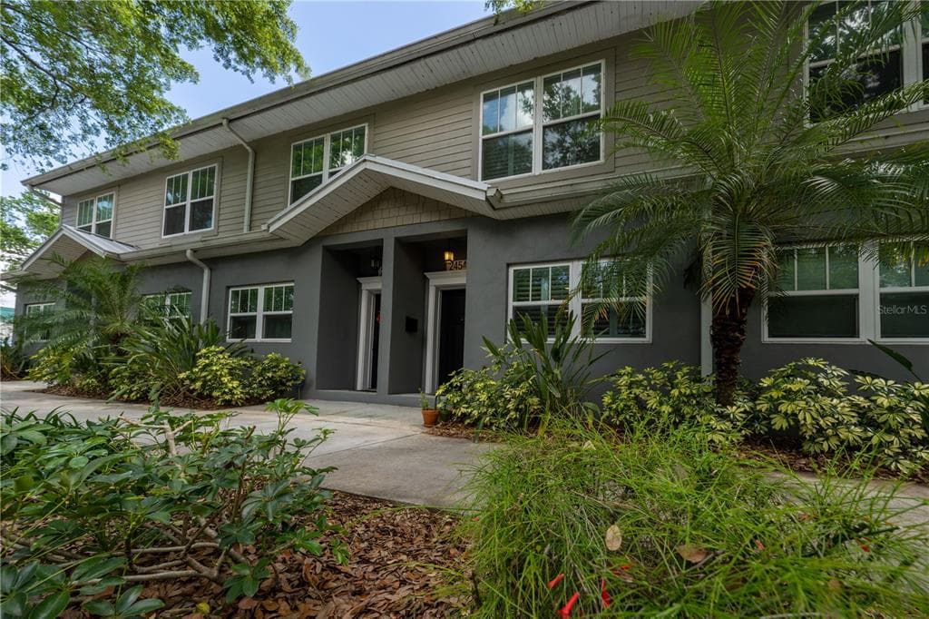 2454 1ST AVENUE N ST PETERSBURG, FL 33713