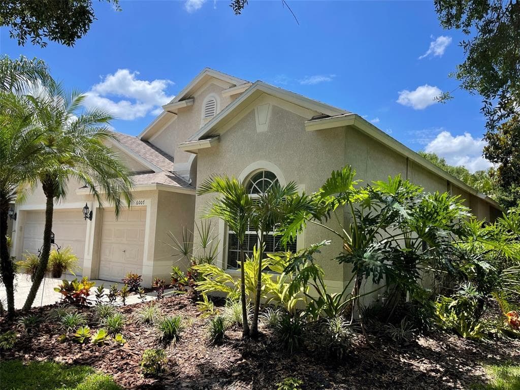 6007 MARTINGLADE PLACE LITHIA, FL 33547