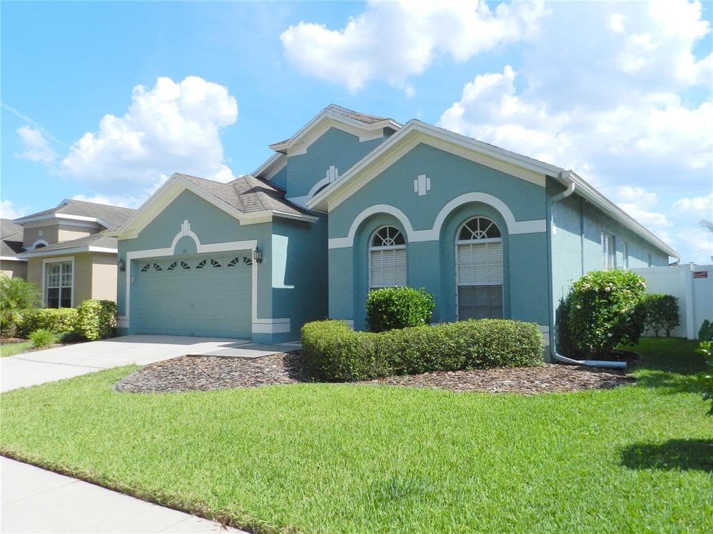 217 FERN GULLEY DRIVE SEFFNER, FL 33584