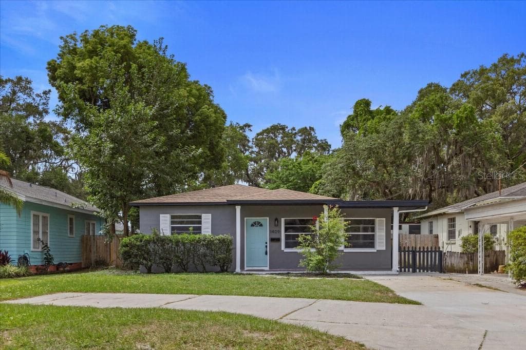 1409 E PARIS STREET TAMPA, FL 33604