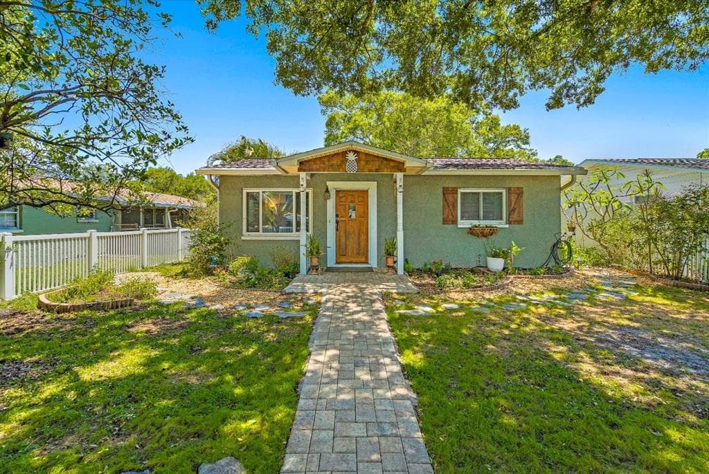 712 44TH AVENUE N ST PETERSBURG, FL 33703