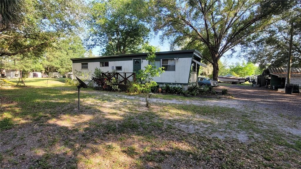 3534 LANIER ROAD ZEPHYRHILLS, FL 33541