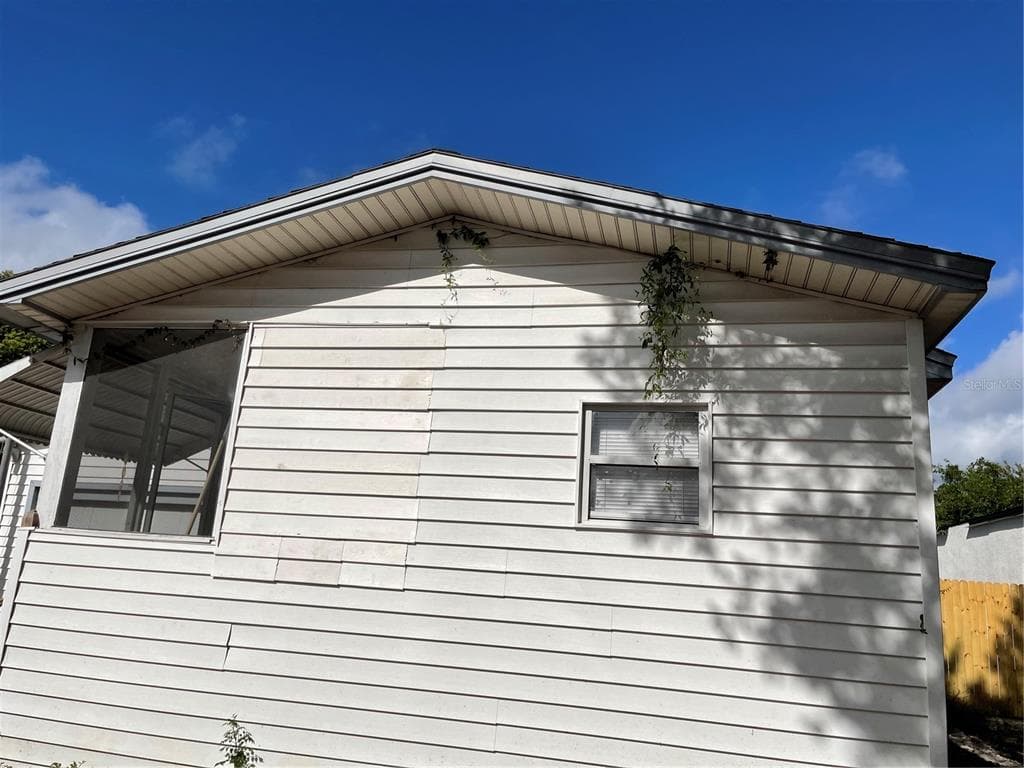 8708 N EDISON AVENUE UNIT C TAMPA, FL 33604