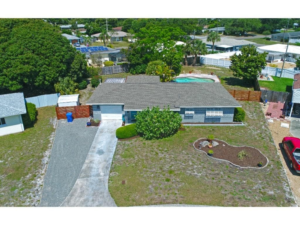 3881 19TH AVENUE N ST PETERSBURG, FL 33713
