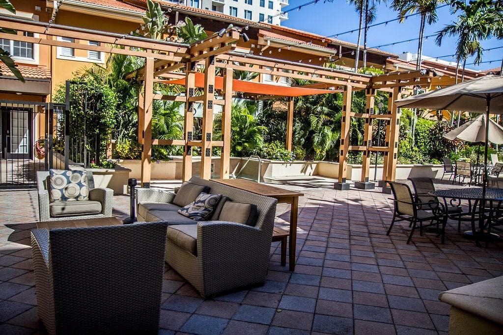 100 4TH AVENUE S UNIT 219 ST PETERSBURG, FL 33701