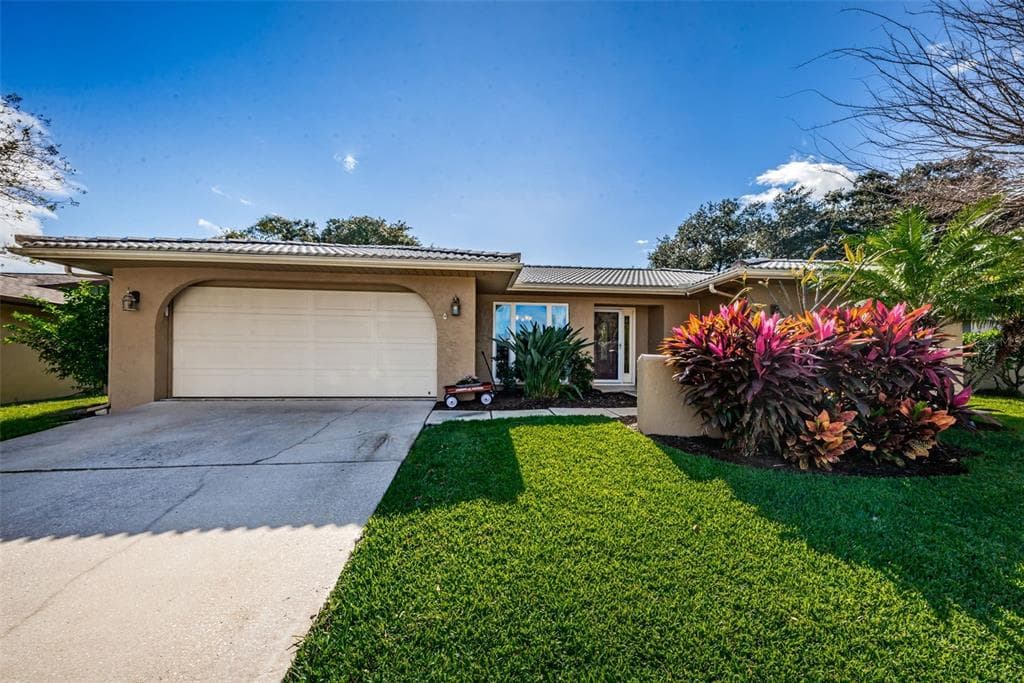 104 TIMBERVIEW DRIVE SAFETY HARBOR, FL 34695