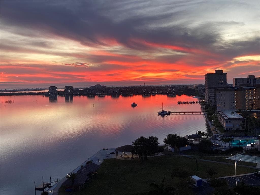 4900 BRITTANY DRIVE S UNIT 1410 ST PETERSBURG, FL 33715