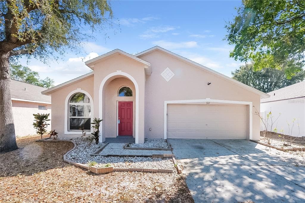 507 SUNSET BEACH COURT VALRICO, FL 33594