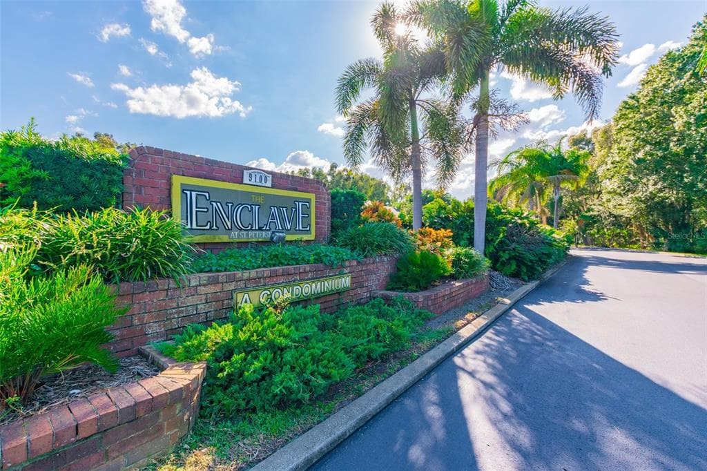 9100 DR MARTIN LUTHER KING JR STREET N UNIT 606 ST PETERSBURG, FL 33702
