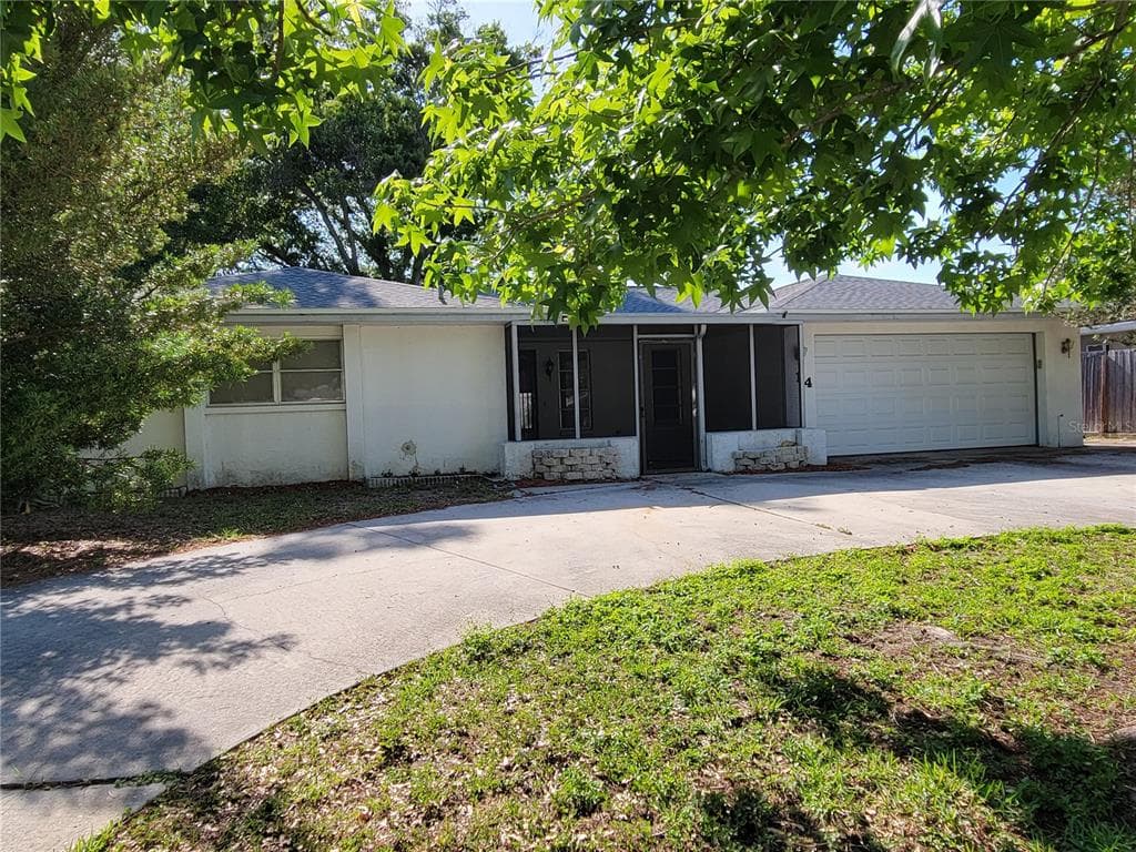 14 BAYWOOD AVENUE