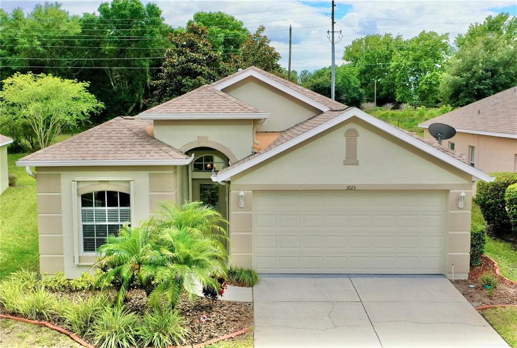 3015 BANYAN HILL LANE LAND O LAKES, FL 34639