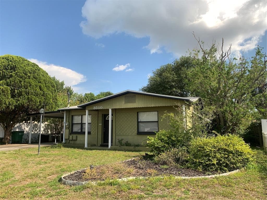 3510 W ROGERS AVENUE TAMPA, FL 33611