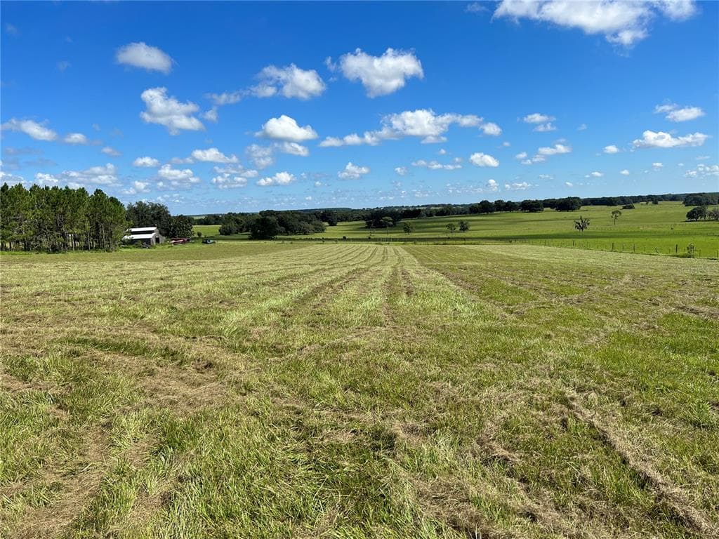 CHRISTIAN ROAD DADE CITY, FL 33523