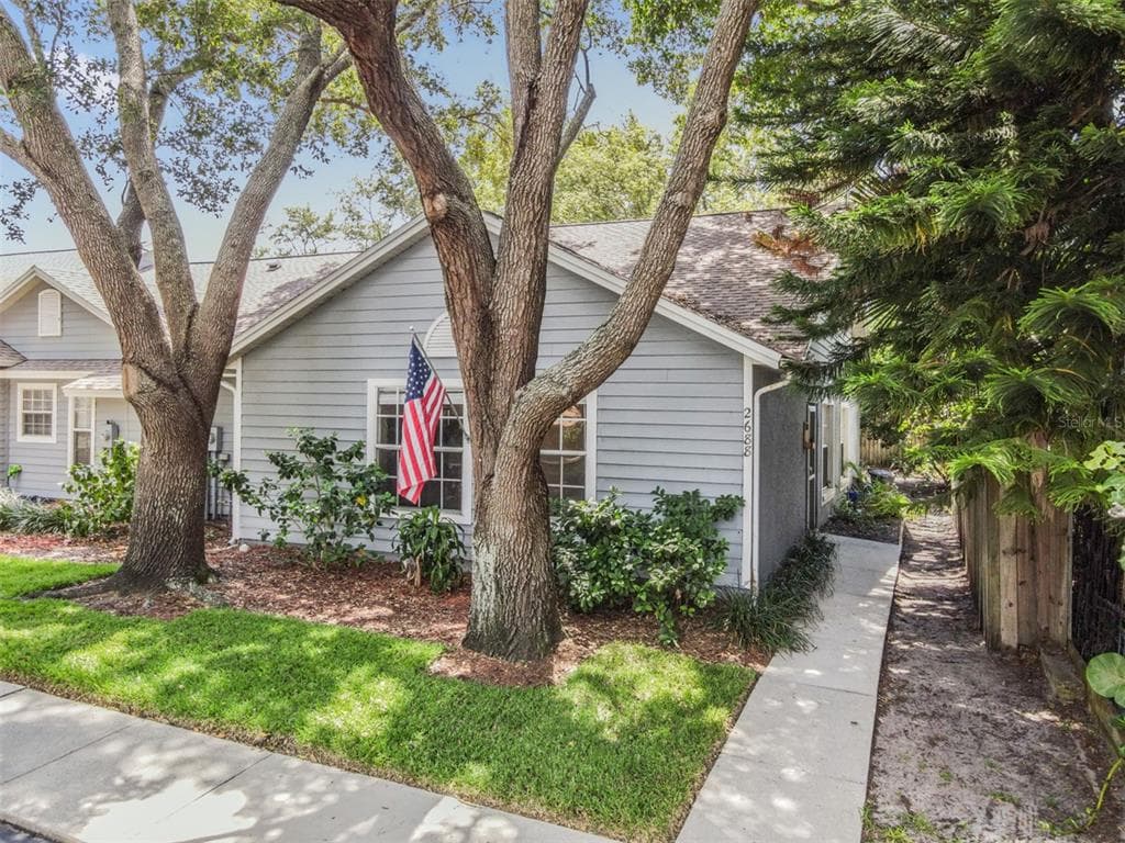 2688 BENTLEY DRIVE PALM HARBOR, FL 34684