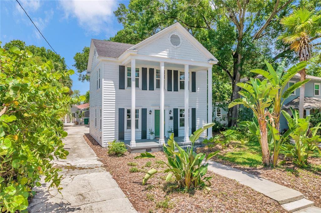 713 W INDIANA AVENUE TAMPA, FL 33603