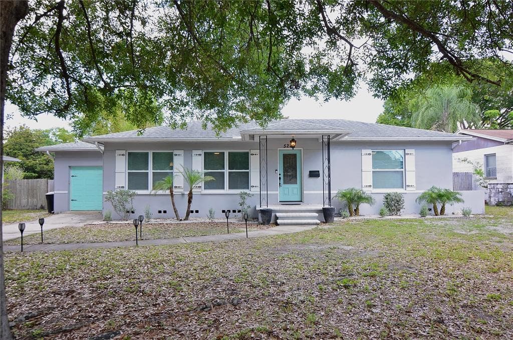 5225 QUEEN STREET N ST PETERSBURG, FL 33714