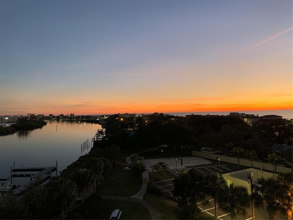 399 2ND STREET UNIT 613 INDIAN ROCKS BEACH, FL 33785