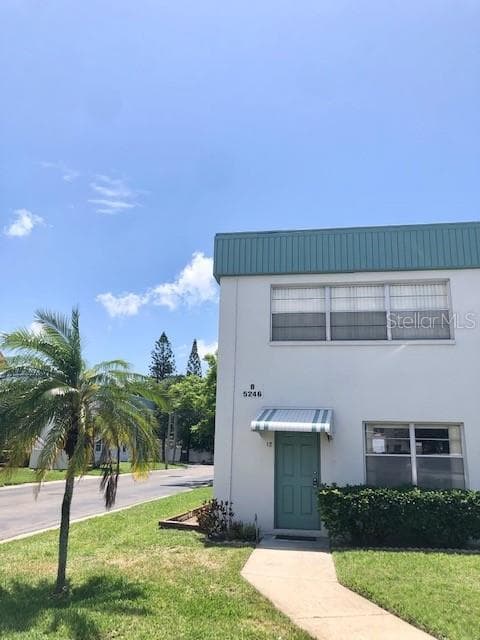 5246 81ST STREET N UNIT 12 ST PETERSBURG, FL 33709