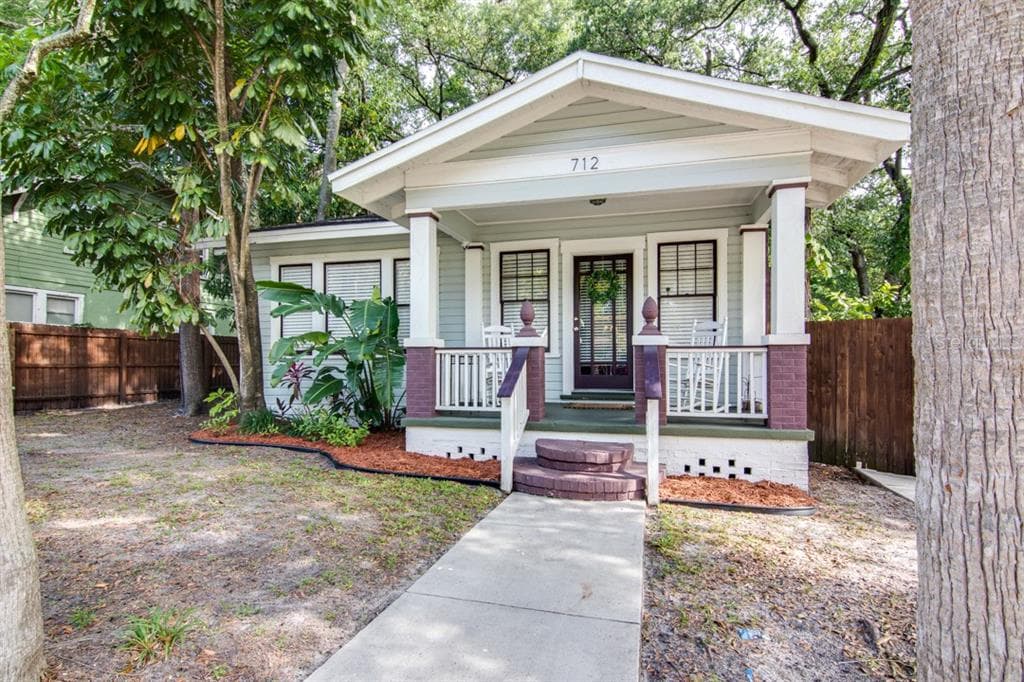 712 E CARACAS STREET TAMPA, FL 33603