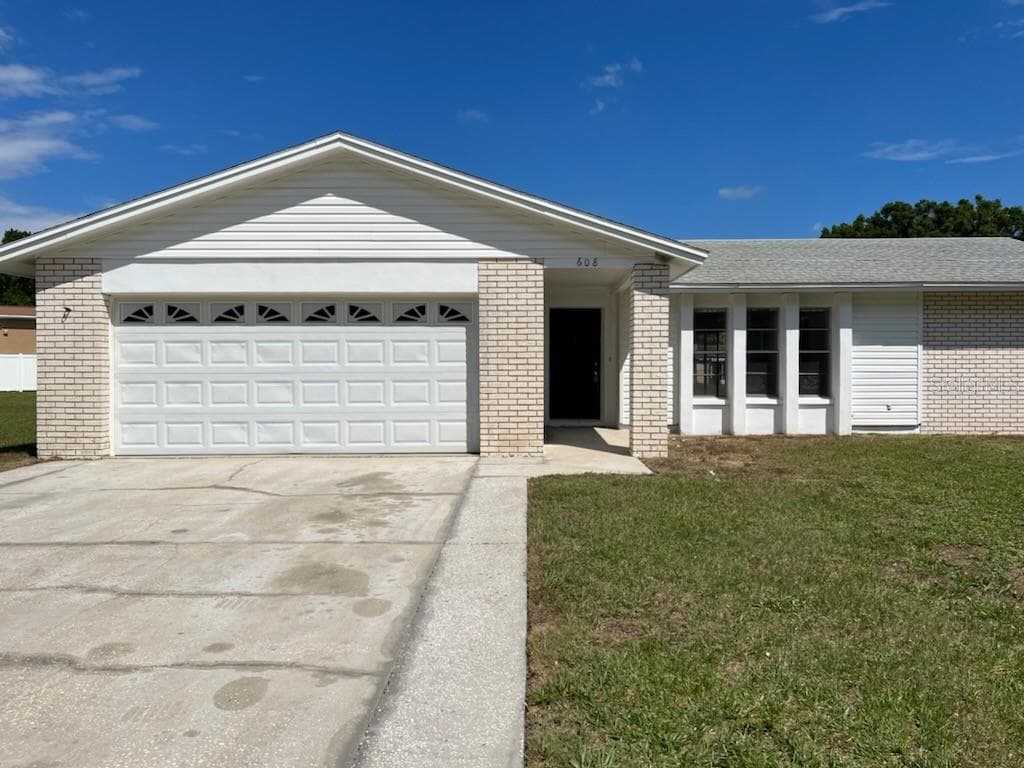 608 PINE FOREST DRIVE BRANDON, FL 33511