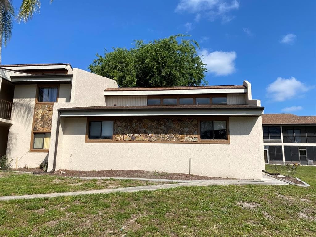 7035 COGNAC DRIVE UNIT 4 NEW PORT RICHEY, FL 34653