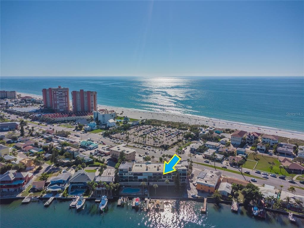 18201 GULF BOULEVARD UNIT 303 REDINGTON SHORES, FL 33708