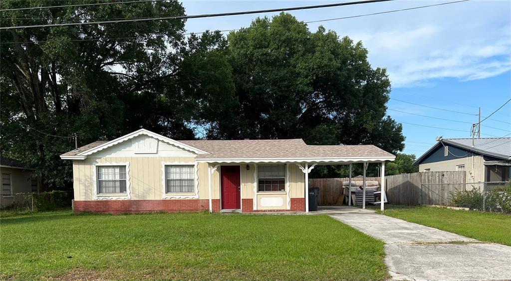 4004 BERKLEY DRIVE TAMPA, FL 33610