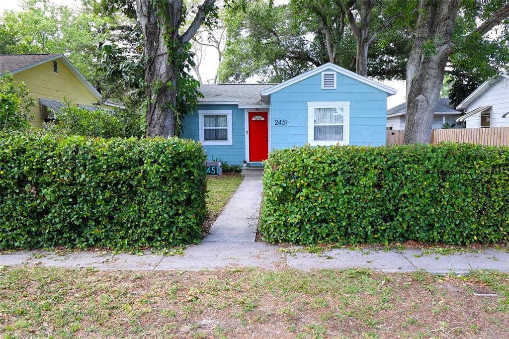 2451 14TH AVENUE N ST PETERSBURG, FL 33713
