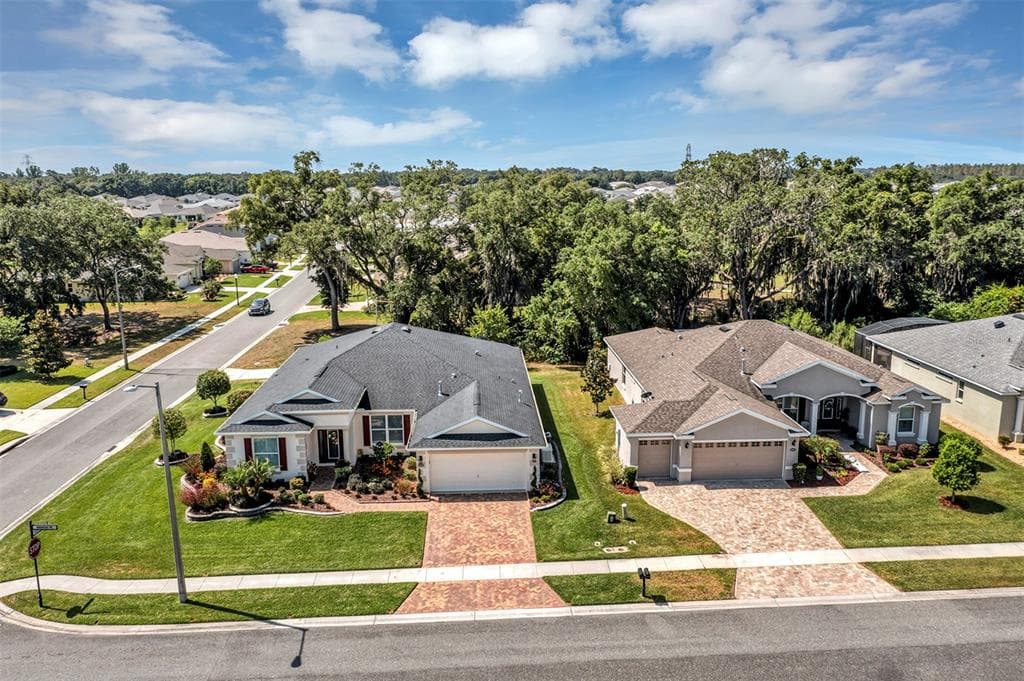 26503 MANASSAS DRIVE LEESBURG, FL 34748