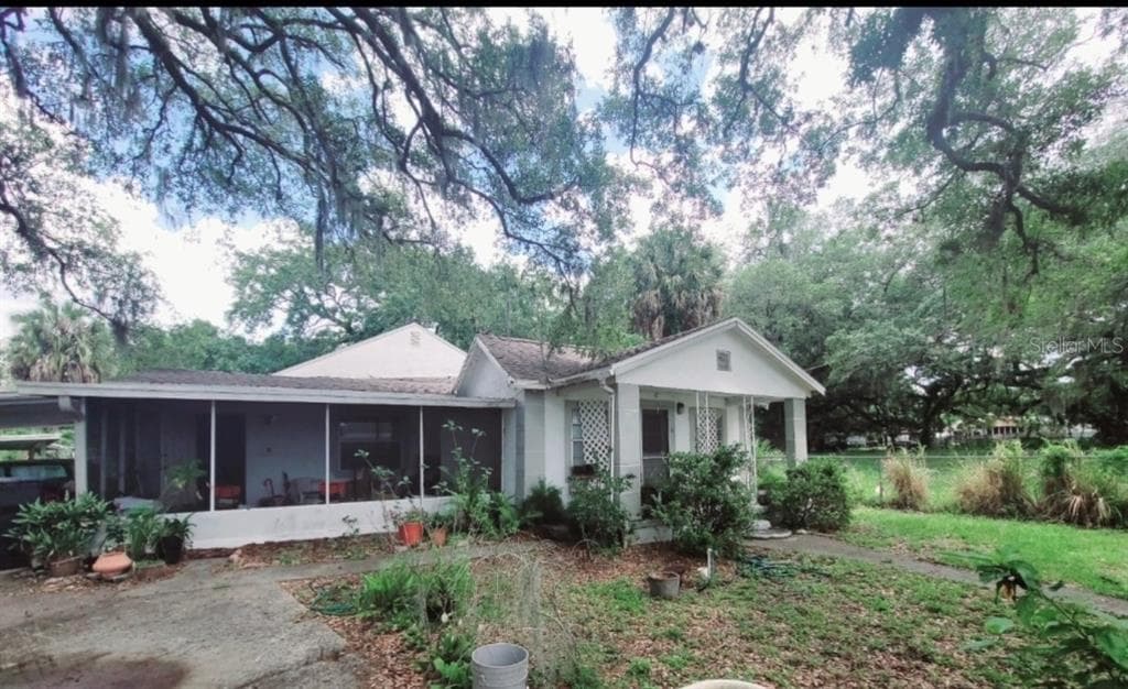 4311 N 25TH STREET TAMPA, FL 33610