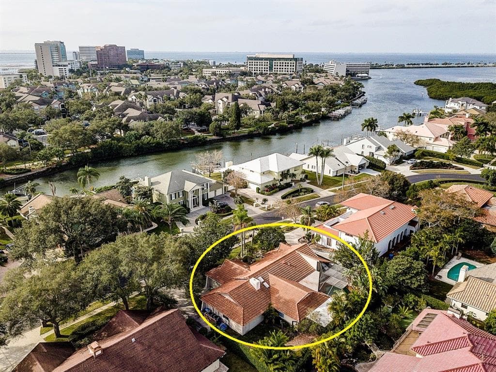 7108 PELICAN ISLAND DRIVE TAMPA, FL 33634
