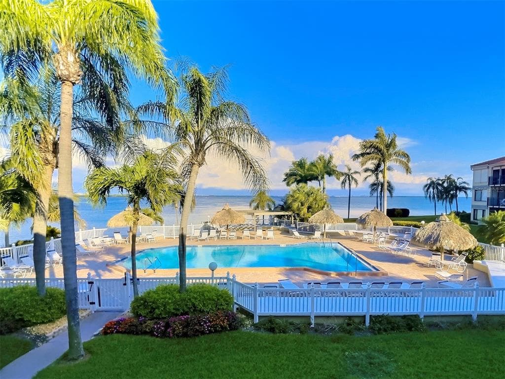 6322 PALMA DEL MAR BOULEVARD S UNIT 213 ST PETERSBURG, FL 33715