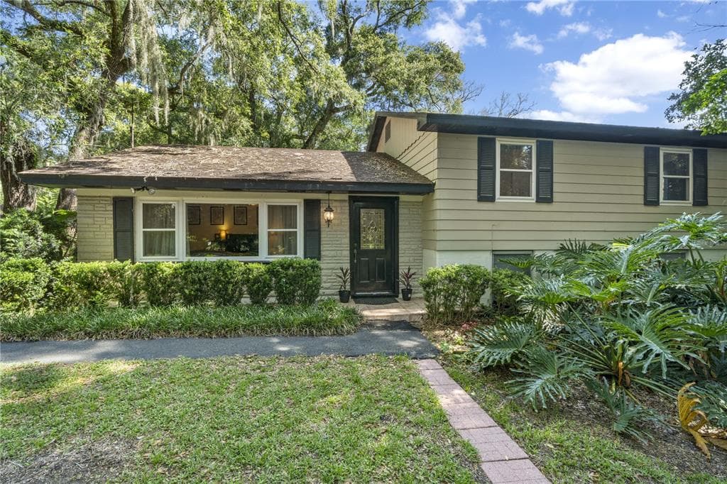 11740 ELKINS ROAD DADE CITY, FL 33525