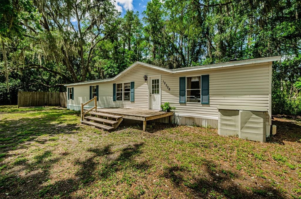 12506 DORSEY DRIVE NEW PORT RICHEY, FL 34654