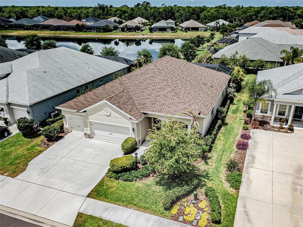 1215 THORNBURY DRIVE