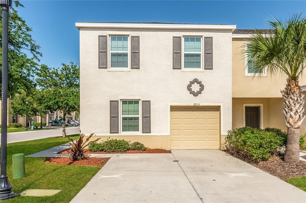 9915 HOUND CHASE DRIVE GIBSONTON, FL 33534