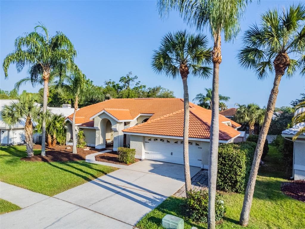 114 WOODCREEK DRIVE S SAFETY HARBOR, FL 34695