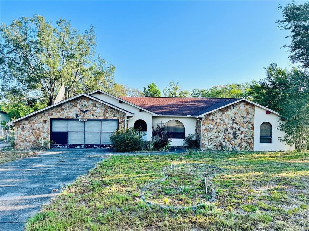 6049 AIRMONT DRIVE SPRING HILL, FL 34606