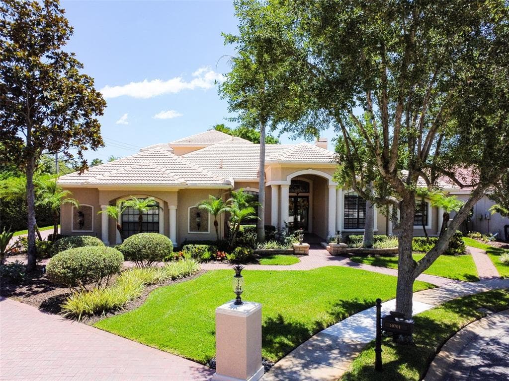 10701 BEAGLE RUN PLACE TAMPA, FL 33626