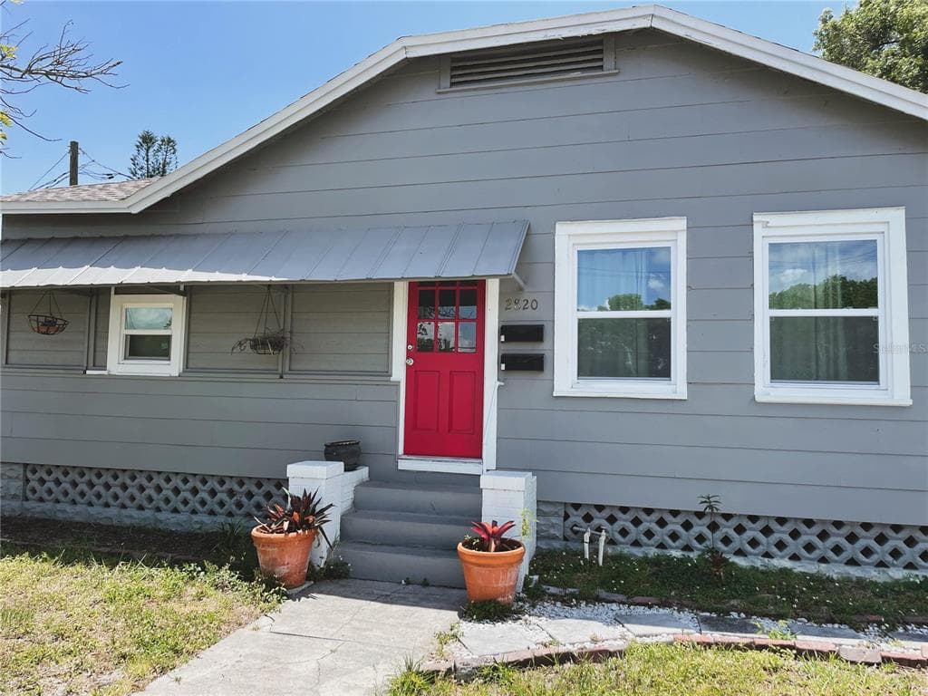 2820 9TH AVENUE N ST PETERSBURG, FL 33713