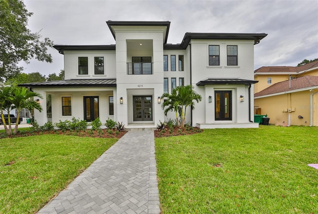 4215 W WATROUS AVENUE TAMPA, FL 33629