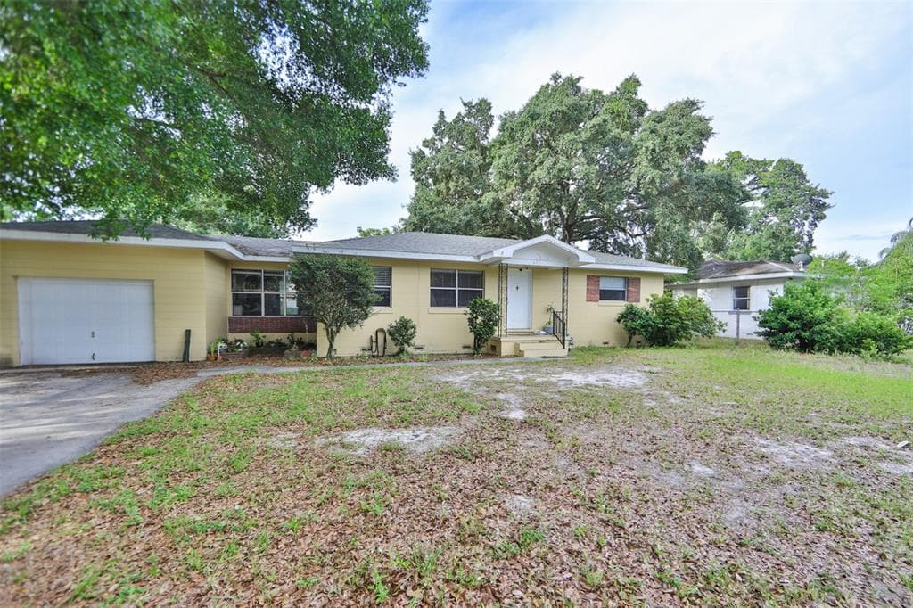 632 AVENUE E SE WINTER HAVEN, FL 33880