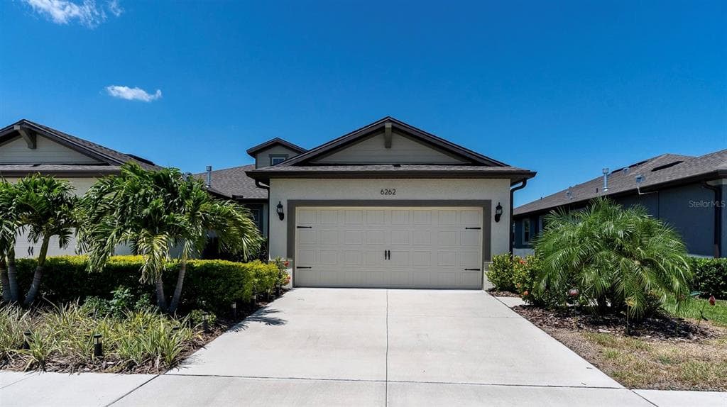 6262 MOORING LINE CIRCLE APOLLO BEACH, FL 33572