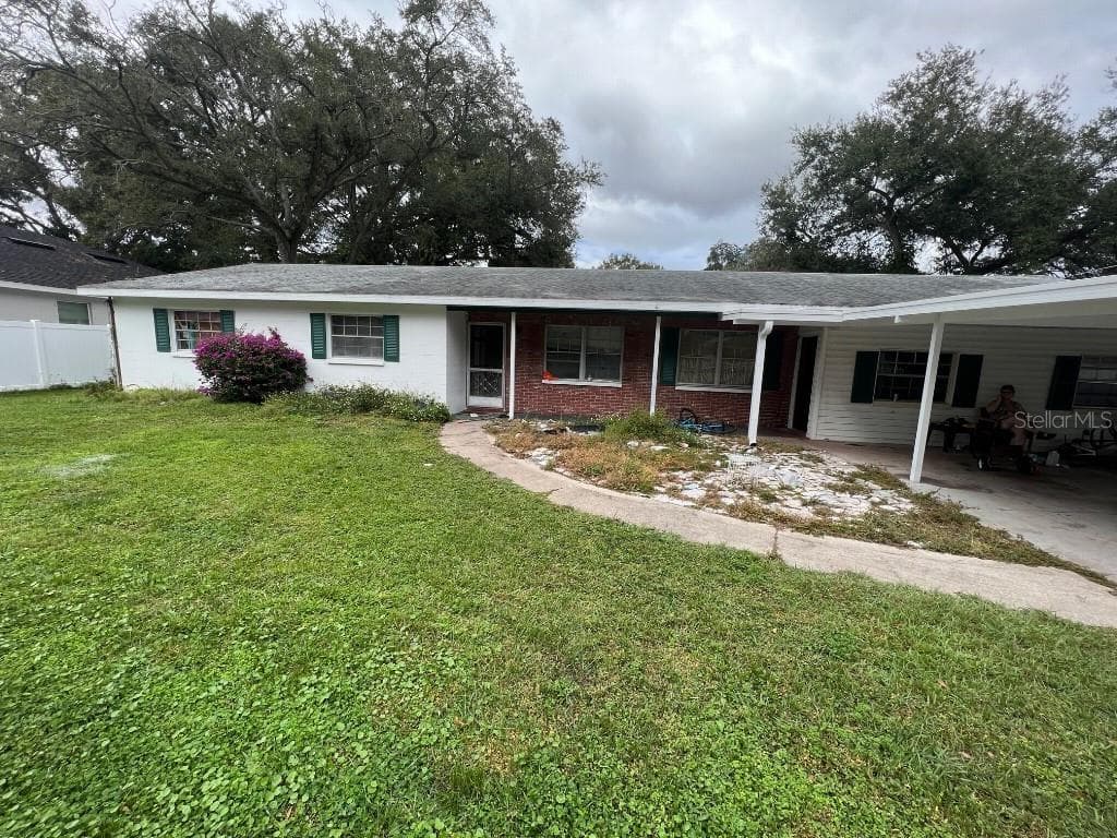 7416 34TH AVENUE S TAMPA, FL 33619