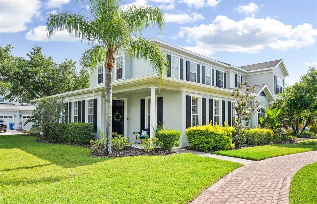 8305 MANOR CLUB CIRCLE UNIT 1 TAMPA, FL 33647