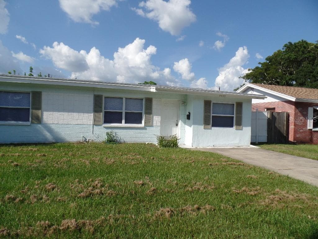 3939 13TH AVENUE N ST PETERSBURG, FL 33713
