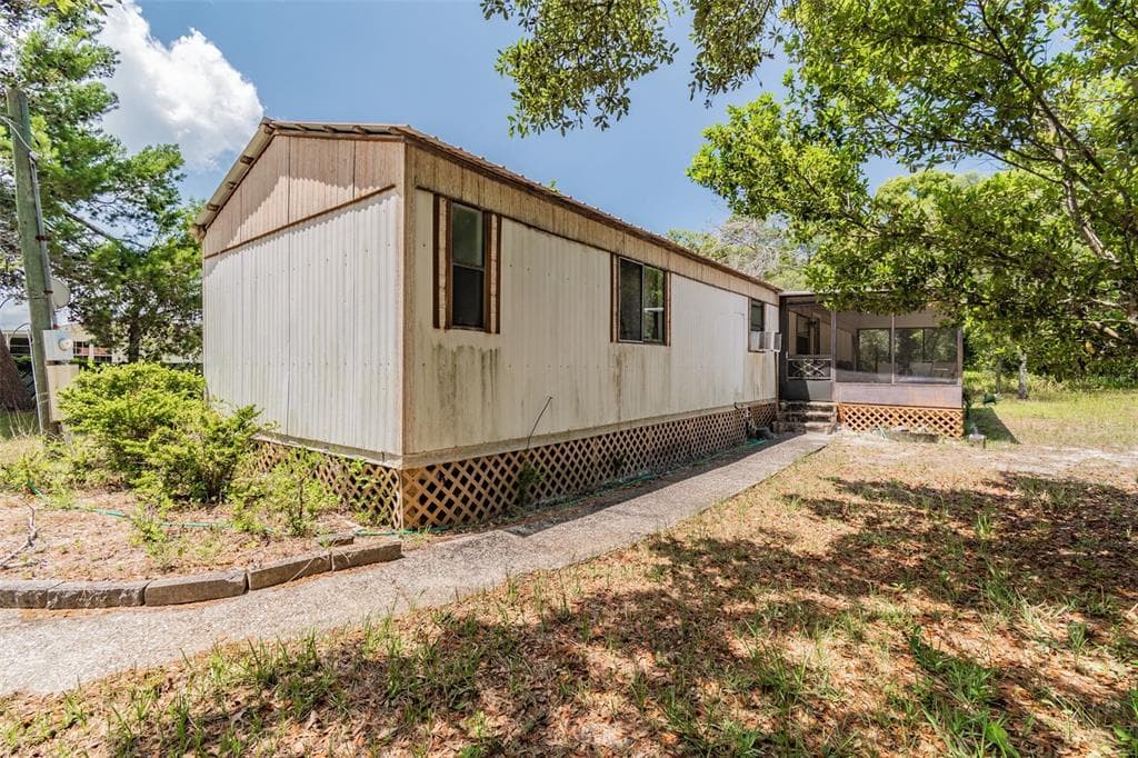 15425  15250 MORNAY DRIVE HUDSON, FL 34667