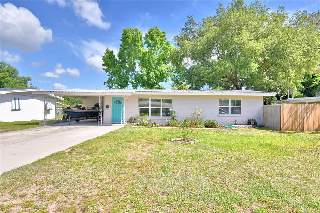 553 AVENUE N SE WINTER HAVEN, FL 33880